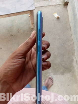 Vivo y50
